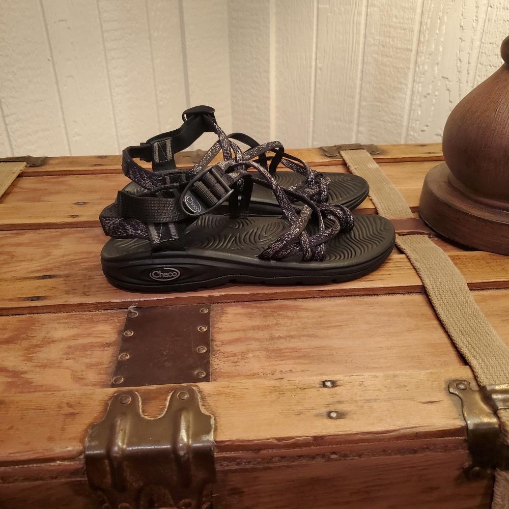 Chacos sandals womens size W7 Eco treade